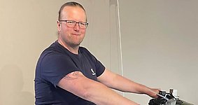 Fredrik Eskilsson från företaget Bollnäs motor & fritid
